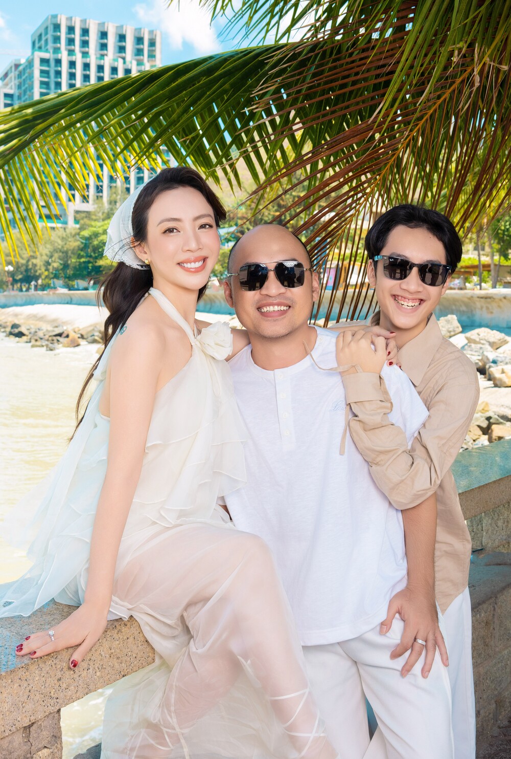 Con trai Thu Trang - Tiến Luật tuổi 14: Cao 1,8m, không áp lực vì bố mẹ nổi tiếng