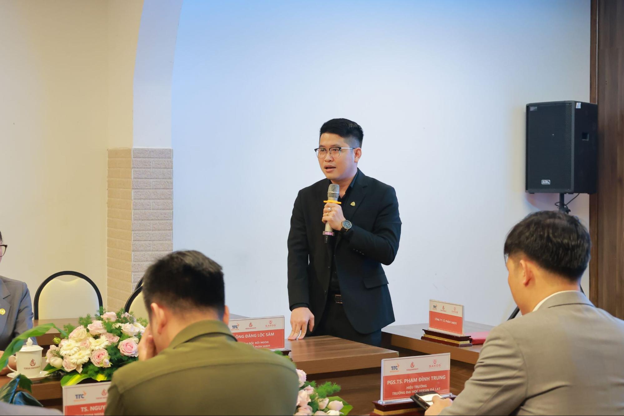 SAKOS ký kết hợp tác với Trường Đại học Yersin Đà Lạt, thúc đẩy đào tạo gắn với thực tiễn ngành Quản trị Sự kiện