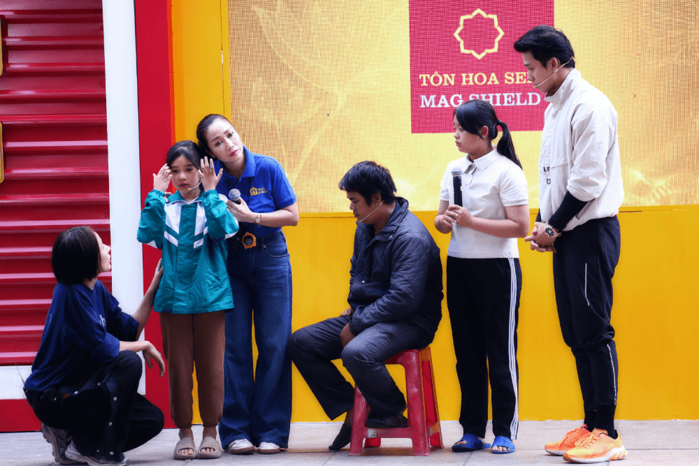 Võ Điền Gia Huy, Hương Tràm, Quế Ngọc Hải, cùng vượt thử thách vì trẻ em có hoàn cảnh khó khăn tại Bắc Trung Bộ