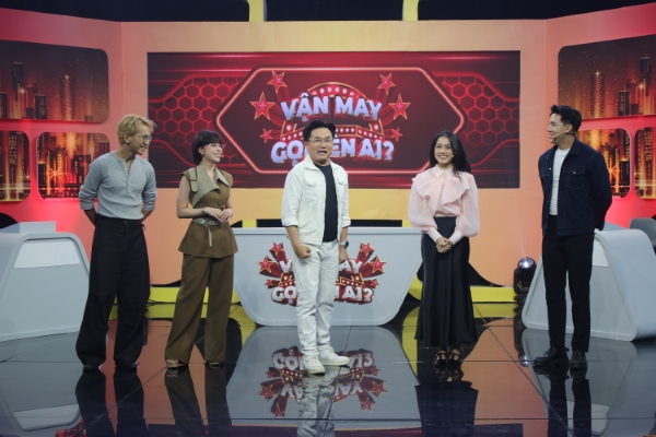 Vận May Gọi Tên Ai tập 14 Đại Nghĩa chạnh lòng khi bị Nhã Thy gọi bằng “chú” trên sóng truyền hình