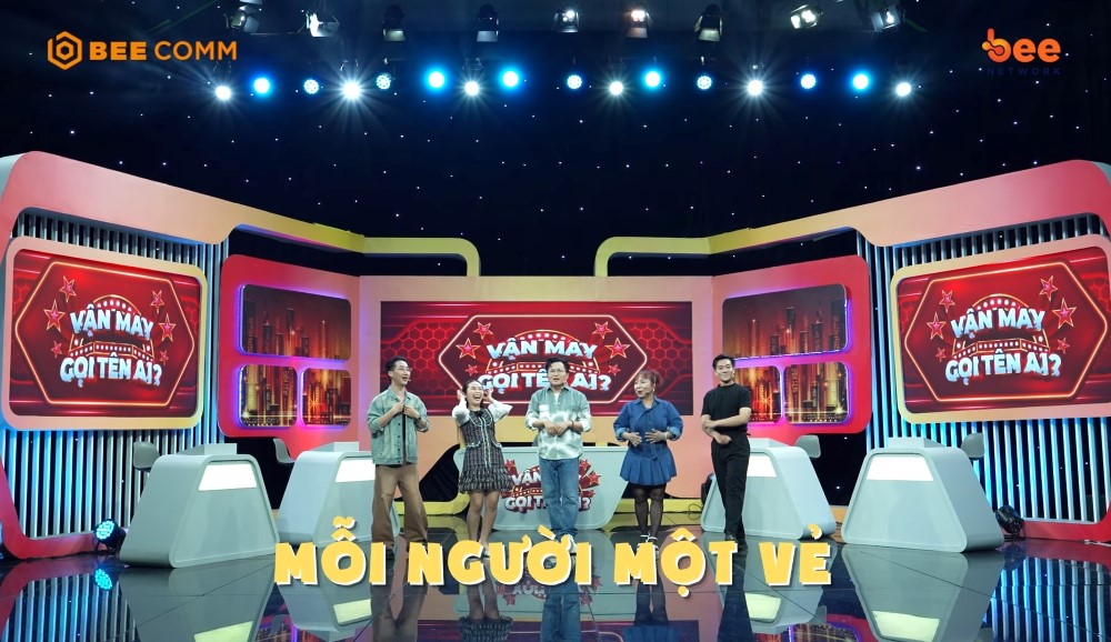Vận May Gọi Tên Ai tập 17 Đại Nghĩa “đứng hình” khi dàn diễn viên trẻ thi nhau nhận mình là “mầm non”, “lớp chòi lá”