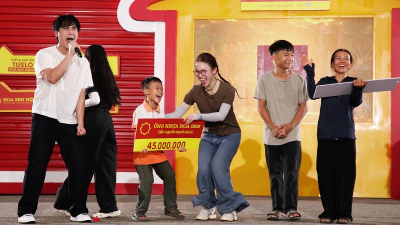 Mái ấm gia đình Việt tập 194: Gần 1 tỷ đồng được trao đến tay các em nhỏ có hoàn cảnh khó khăn