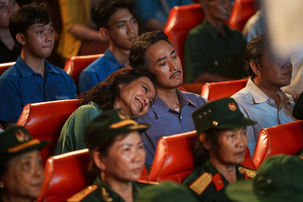 NSƯT Cao Minh cảm động khi được Huỳnh Lập “tặng nhà”, Cody Nam Võ nói về vai diễn điện ảnh đầu tiên 