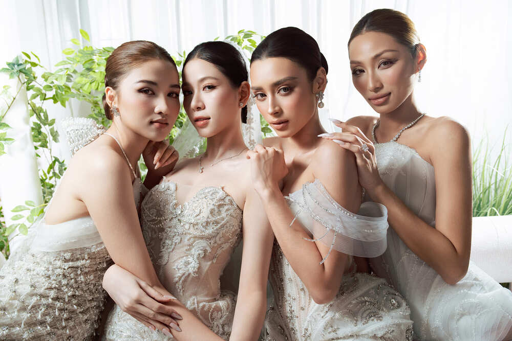 Hari Won lần đầu catwalk, Thanh Thủy làm vedette show thời trang cưới của Đỗ Long