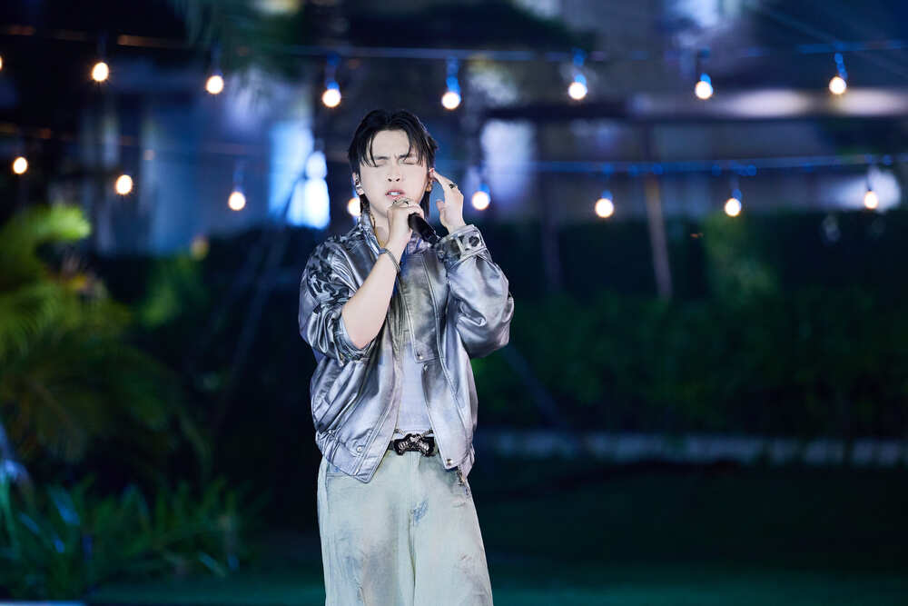 C-ROT từ Top 30 “Tân Binh Toàn Năng” đến Á quân “The Next Artist”, trở thành người đầu tiên được chọn debut