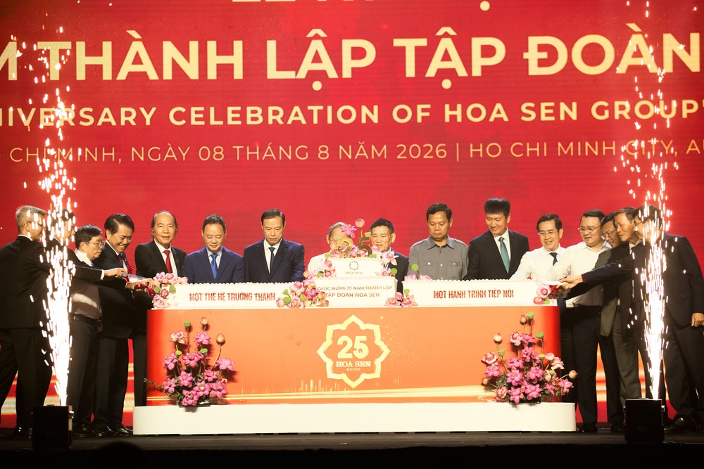 Bee Comm tổ chức thành công Lễ kỷ niệm 25 năm thành lập Tập đoàn Hoa Sen