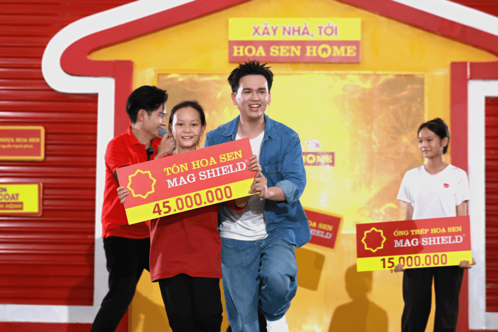 Lê Thúy, Nguyễn Trần Trung Quân lăn xả, lần đầu nướng bánh bán, thu hơn 100 triệu đồng về cho các hoàn cảnh khó khăn