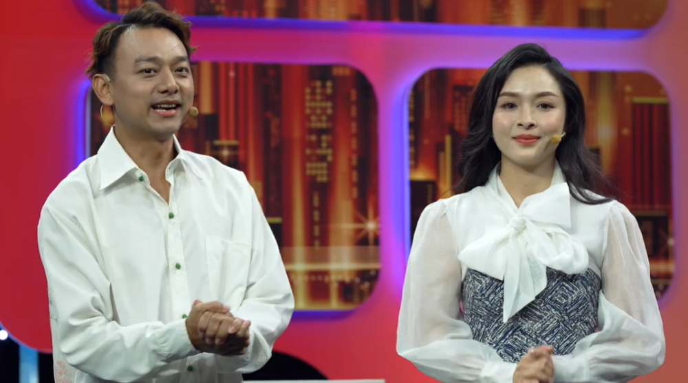 MC Đại Nghĩa bất ngờ trước màn chơi hiếm có cả 4 người cùng gặp may, người nhiều tiền thưởng chưa chắc là người chiến thắng