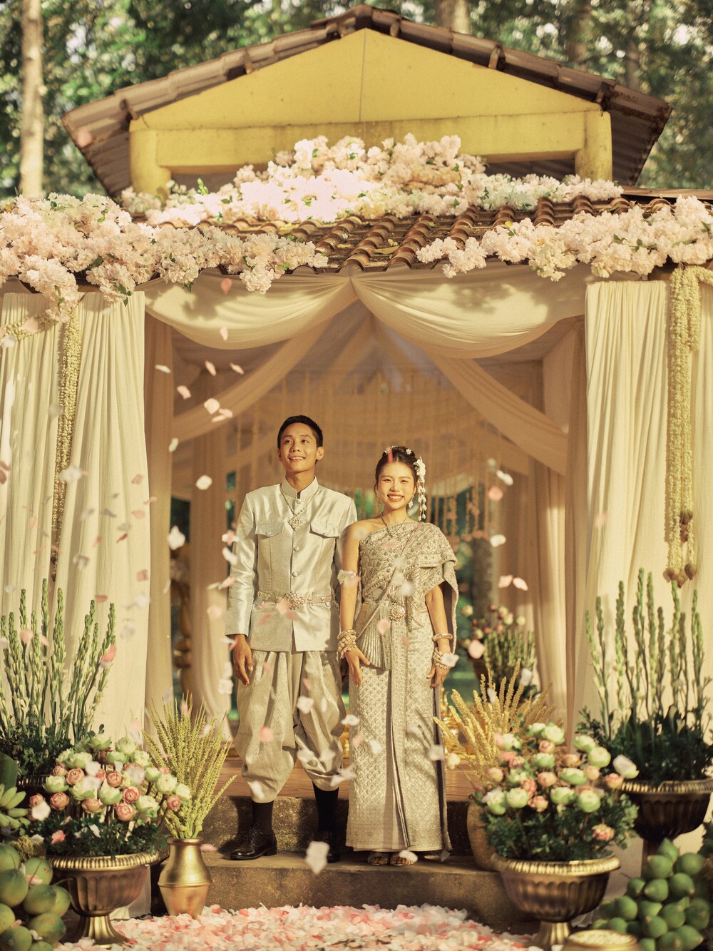 Phương Mỹ Chi kể chuyện tình yêu qua văn hóa Khmer Nam Bộ trong MV mới