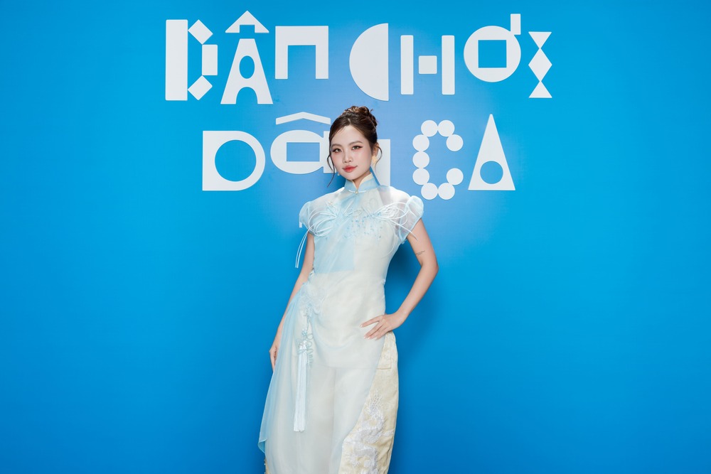 Phương Mỹ Chi ra album mới sau 3 năm, mời NSND Bạch Tuyết cùng các nghệ nhân làm cố vấn