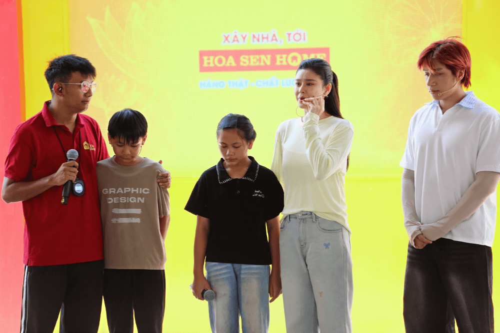 Bùi Duy Ngọc đồng cảm, Trương Quỳnh Anh khóc nức nở trước cậu bé mồ côi cha, sớm thành trụ cột khi mẹ bệnh nặng