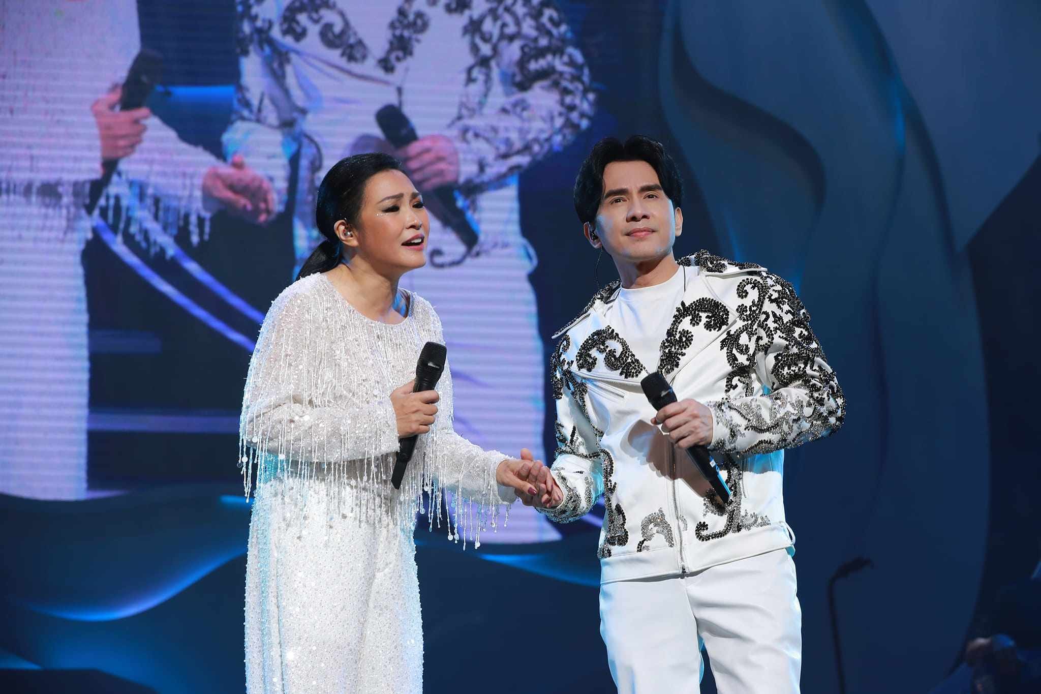 Cẩm Ly, Lam Trường, Phương Thanh hội ngộ trong minishow tuổi 50 của Đan Trường