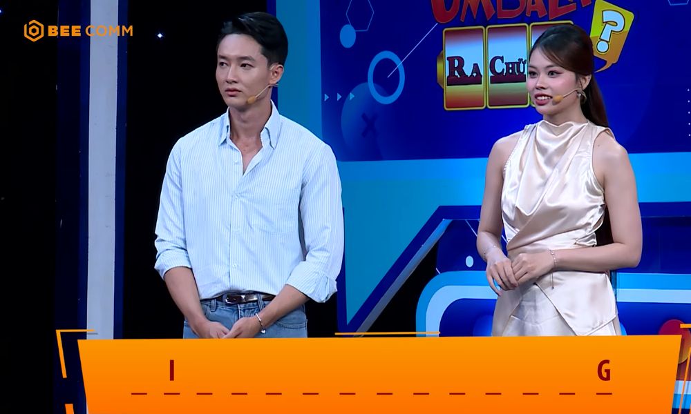 Bộ đôi Siêu Mẫu Thể Hình Phi Khanh - Viễn Quang gây chú ý khi thách thức đồng nghiệp, bất ngờ thắng lớn tại “Úm Ba La Ra Chữ Gì?” 