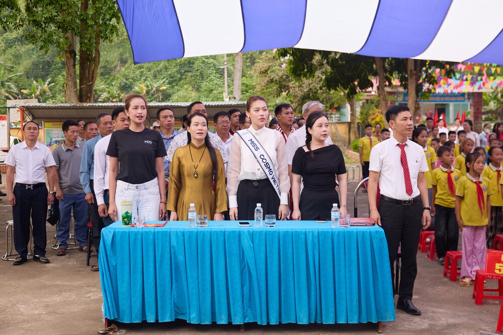 Miss Cosmo Vietnam 2026 Đỗ Cẩm Ly trao 100 suất học bổng, khởi động dự án giáo dục tại quê nhà Phú Thọ