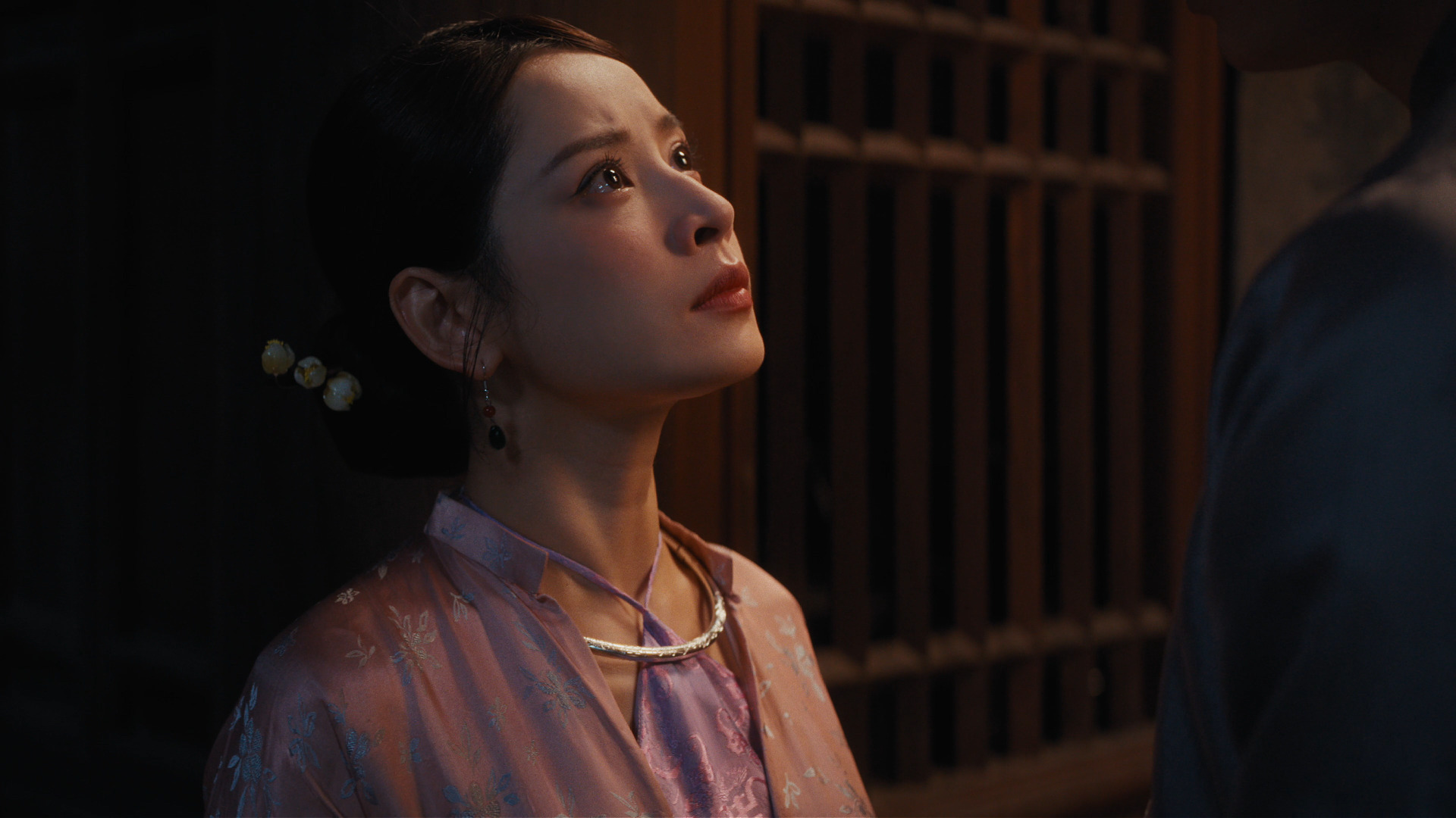 Chi Pu hát về tình yêu tan vỡ, hé lộ bi kịch của Thị Nương trong “Chị Chị Em Em 3”