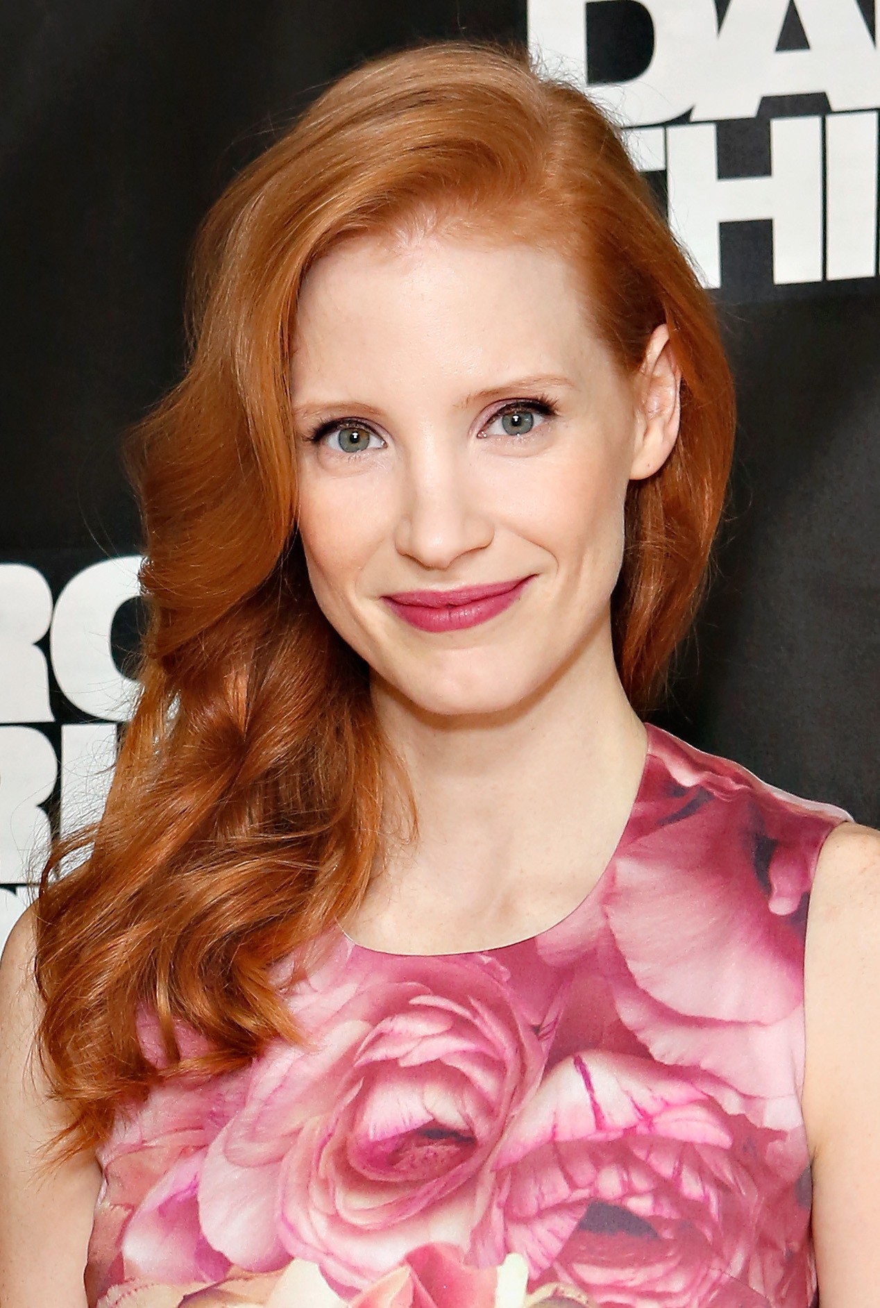 Jessica Chastain trở lại phim kinh dị sau 7 năm, đối đầu với một phiên bản khác của chính mình