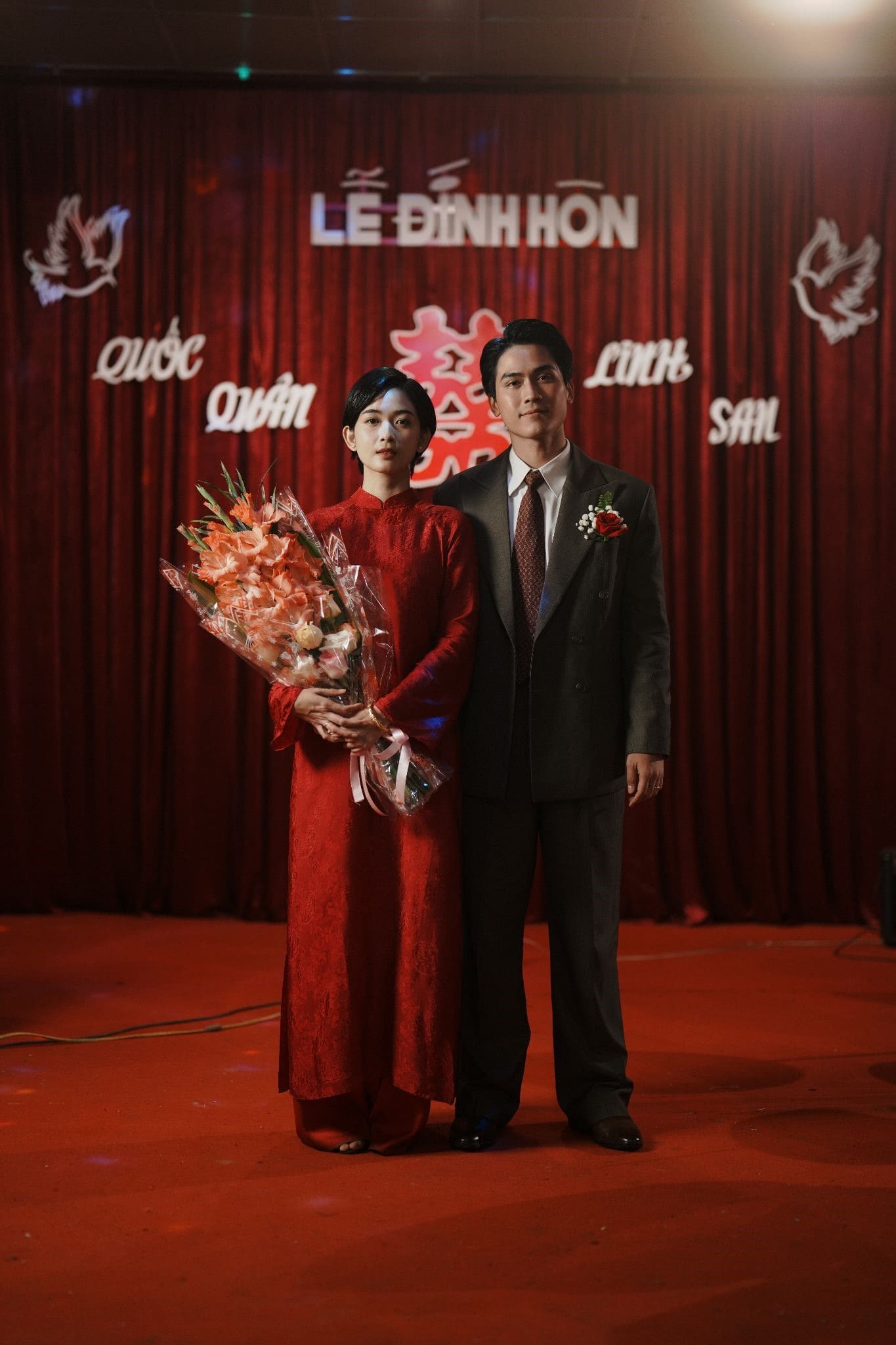 “Lỡ thương nhau”: Nguyễn Hùng mang không khí đám cưới thập niên 1990 vào nhạc phim “Bò sữa bay”