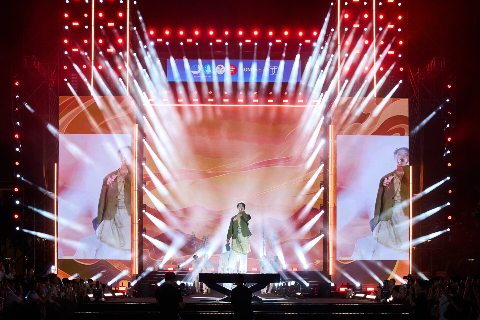 Quy tụ Hồ Ngọc Hà, Phương Mỹ Chi cùng dàn sao Việt, HCMC Youth Concert 2026 lọt Top sự kiện nổi bật