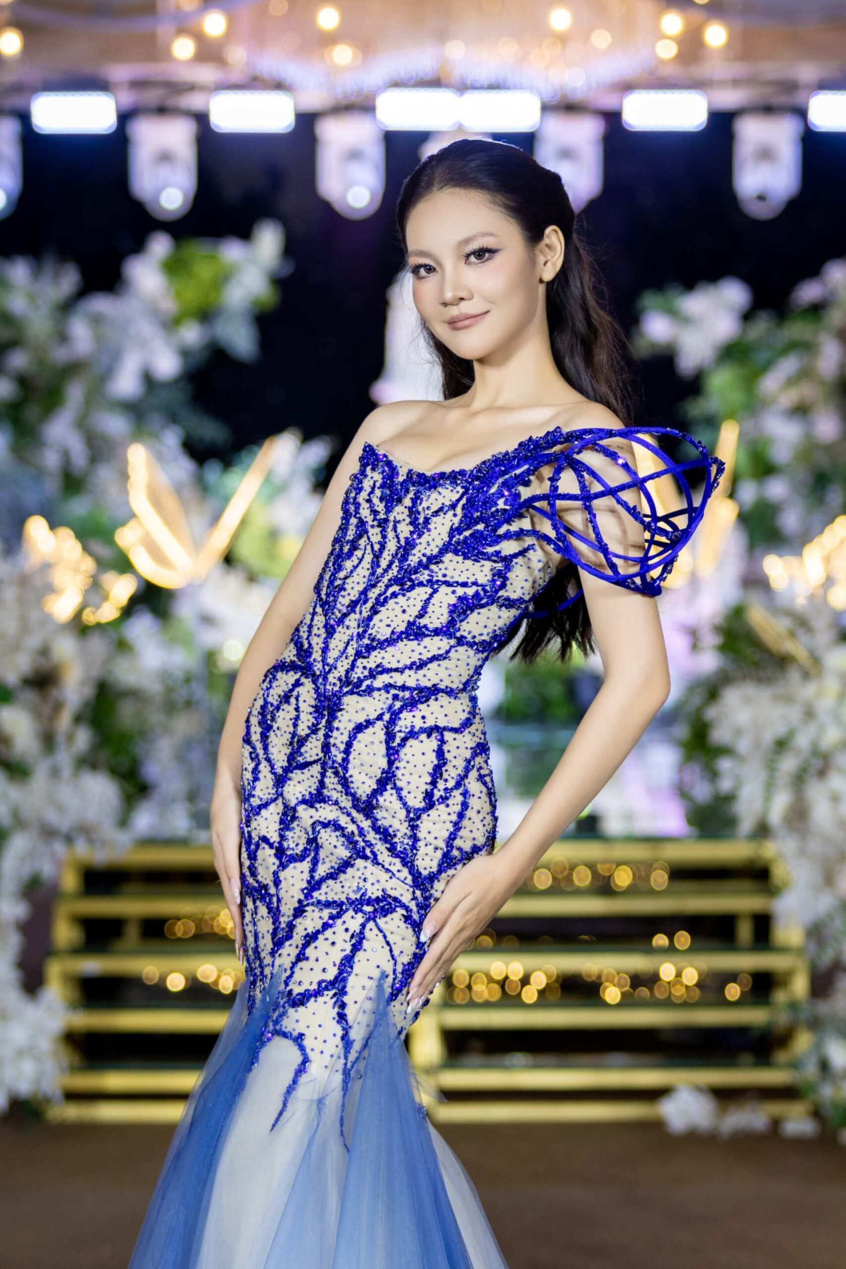 23 người đẹp Miss Charm Vietnam 2026 khoe sắc vóc trên sàn diễn thời trang trước thềm chung kết